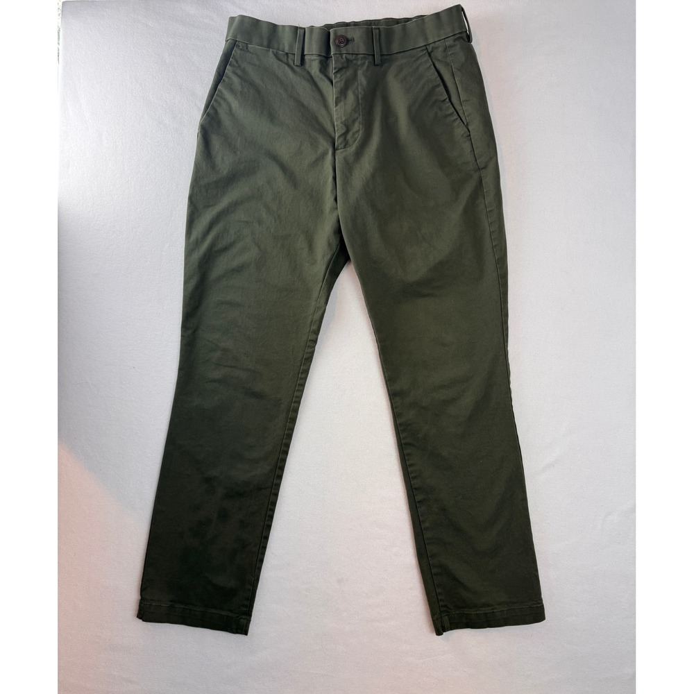 GAP Men's 31x30 Slim Chino Pants Olive Green Regenerative Cotton Preppy Casual